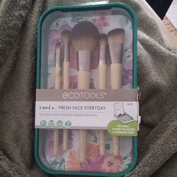 Other - Ecotools-Fresh face